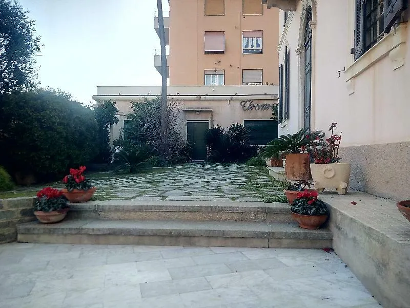 Hotel Villa Thomas Imperia