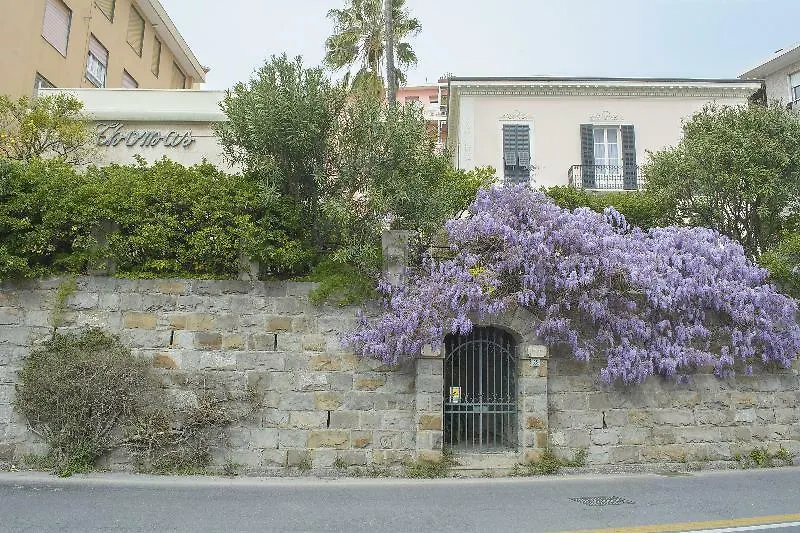 Hotel Villa Thomas Imperia