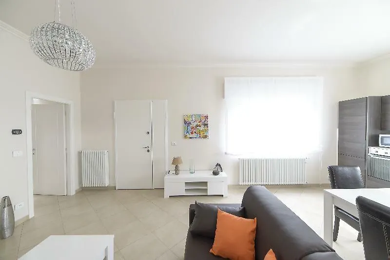 Villa Thomas Imperia Hotel